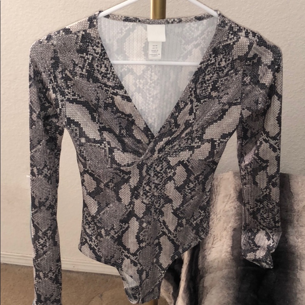 Snake skin top